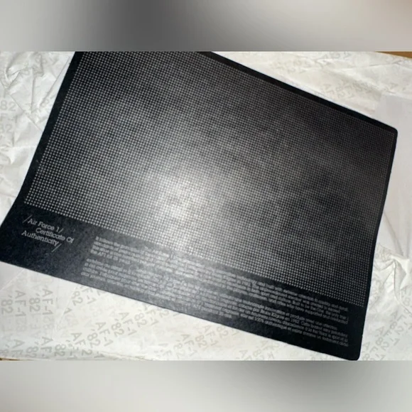 Nike Air Force 1 Low size 8.5 - Picture 6 of 7